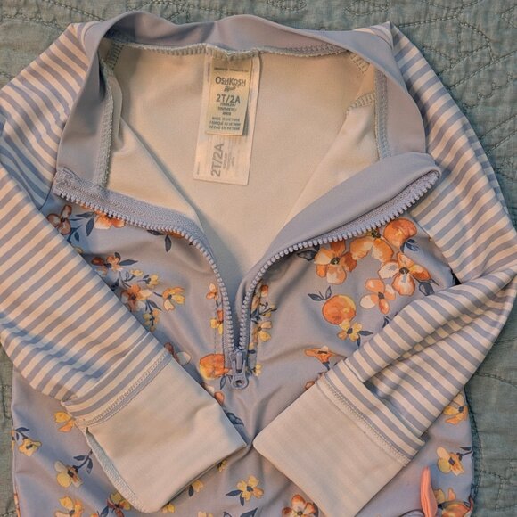Carter Long Sleeve Swimsuit Toddler Girl Size 2T - Picture 5 of 12
